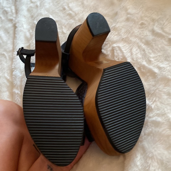 Free People black platform heels - Picture 4 of 4